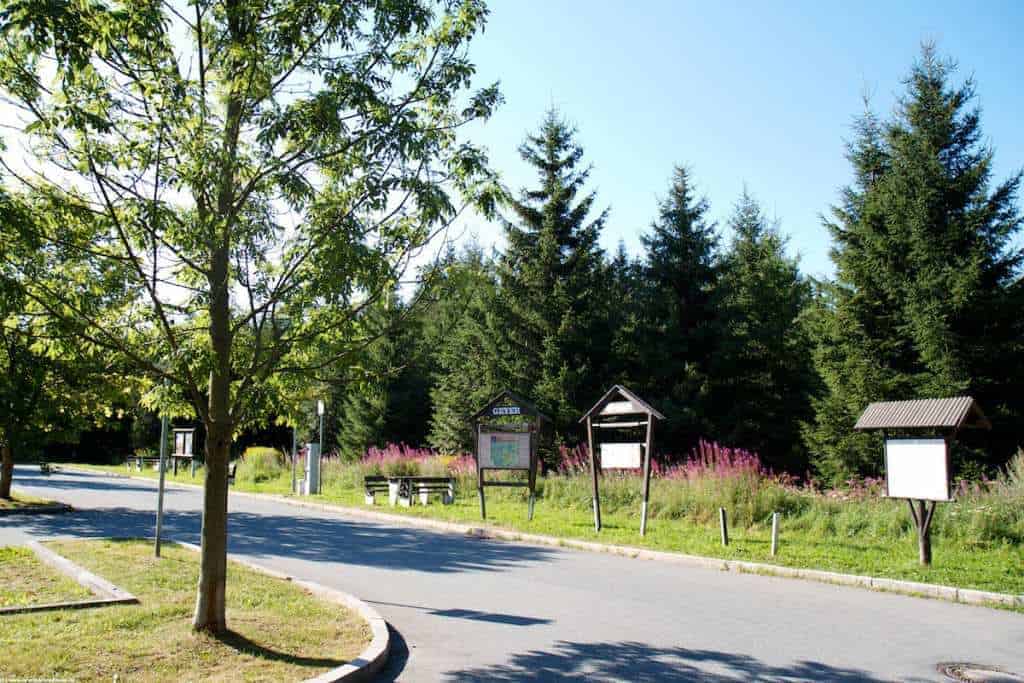 Start und Ziel der Liedersteinwanderwege bei Geyer