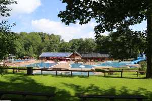 Solarbeheiztes Freibad in Zwönitz i Erzgebirge